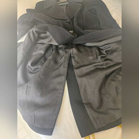 Saks Fifth Avenue -By Loro Piana &Italy   Women's Classic Black Pea Coat 14 Wool - Picture 6 of 6